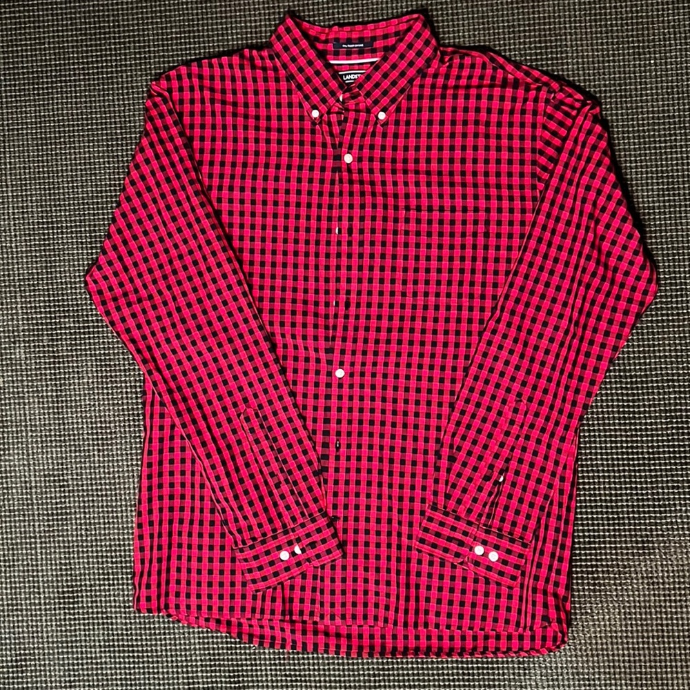 Men’s XL black and red checkered button down